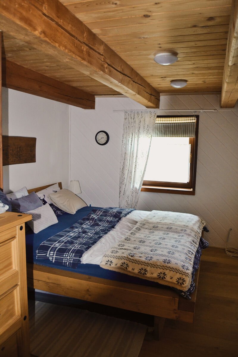 Prodej dvougenerační roubenky po kompletní rekonstrukci, Horní Bečva, pozemky 12 022 m²