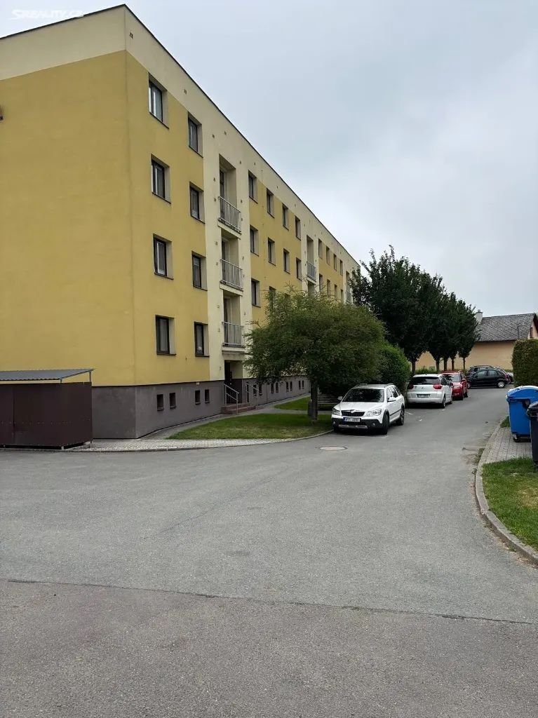Prodej bytu 3+1, 64 m², Solnice – klidné bydlení v blízkosti Orlických hor