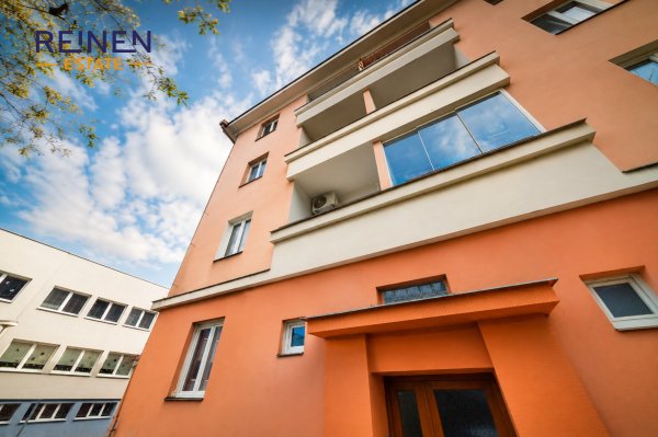 Moderní byt 2+1 po rekonstrukci s lodžií v klidné části Kroměříže