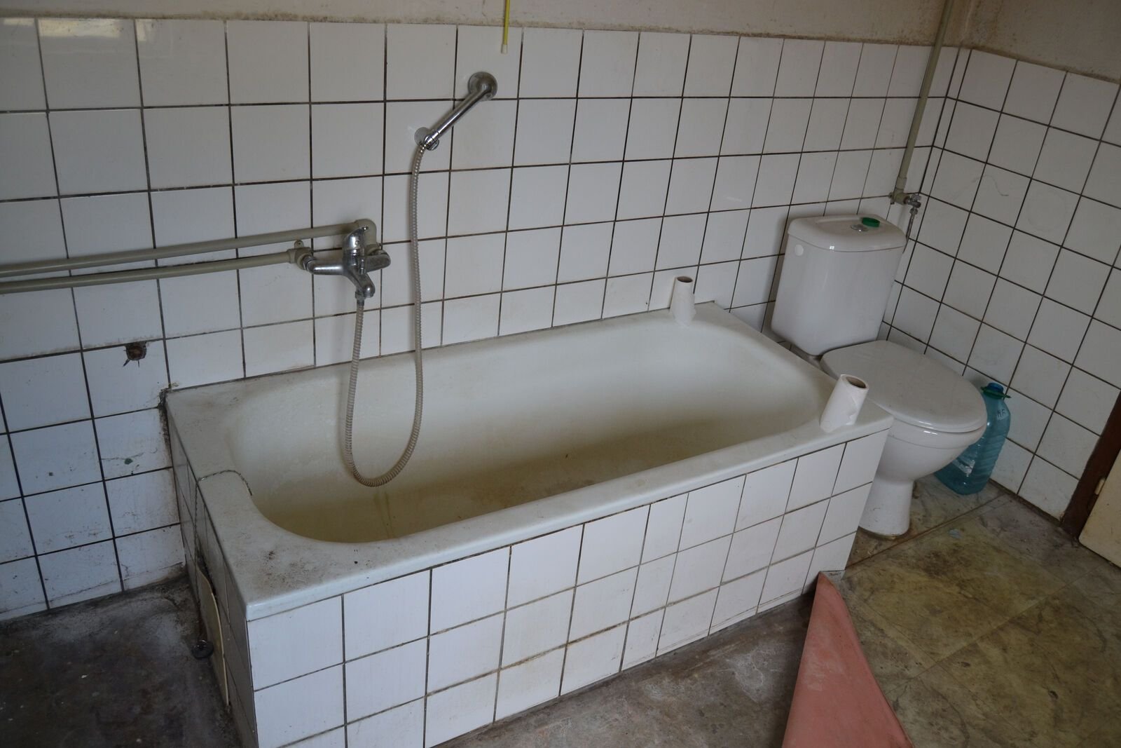 Rodinný dům 270 m² se zahradou a velkým potenciálem, Chvalčov